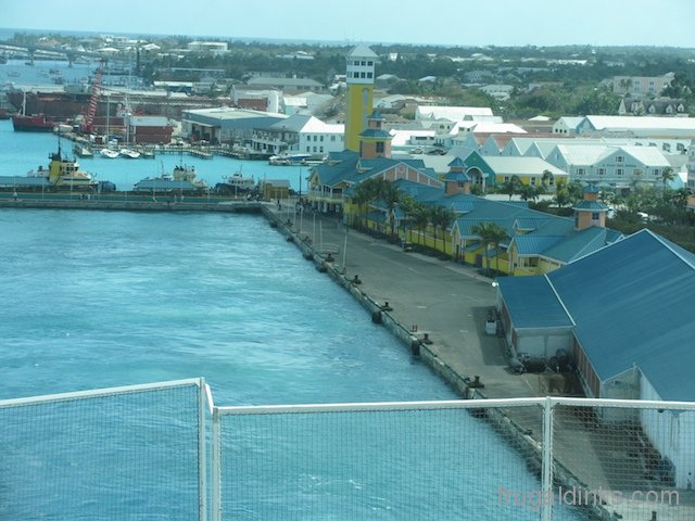 first-cruise-rcl-nassau-16